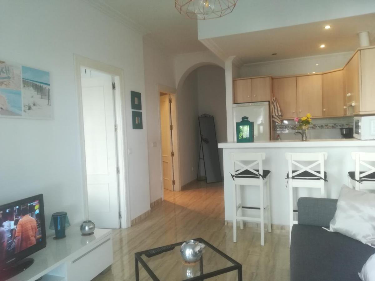 נרחה Burriana Holiday Apartments מראה חיצוני תמונה